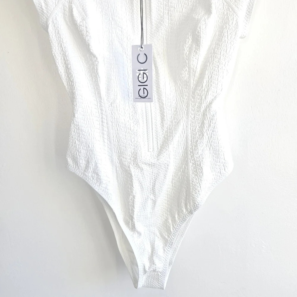 GIGI C Lilith Surf Zip Ivory One Piece Swimsuit Surf Suit NWT